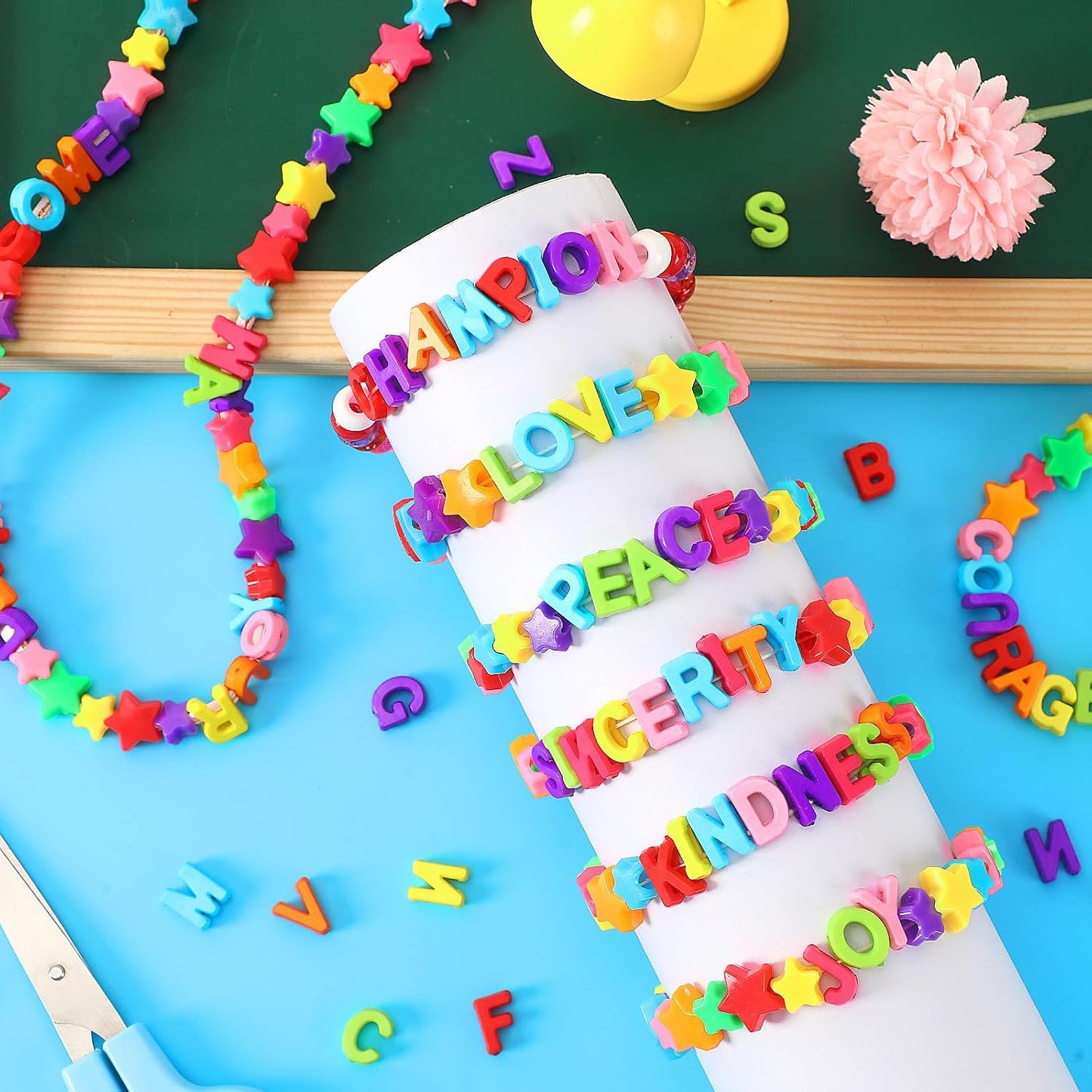700Pcs Large Alphabet Letter Beads for Keychains Chunky Crafts | Colorful Acrylic Plastic,for Keychains Bracelets and Shoelaces,Large Hole Shape for Easy Threading